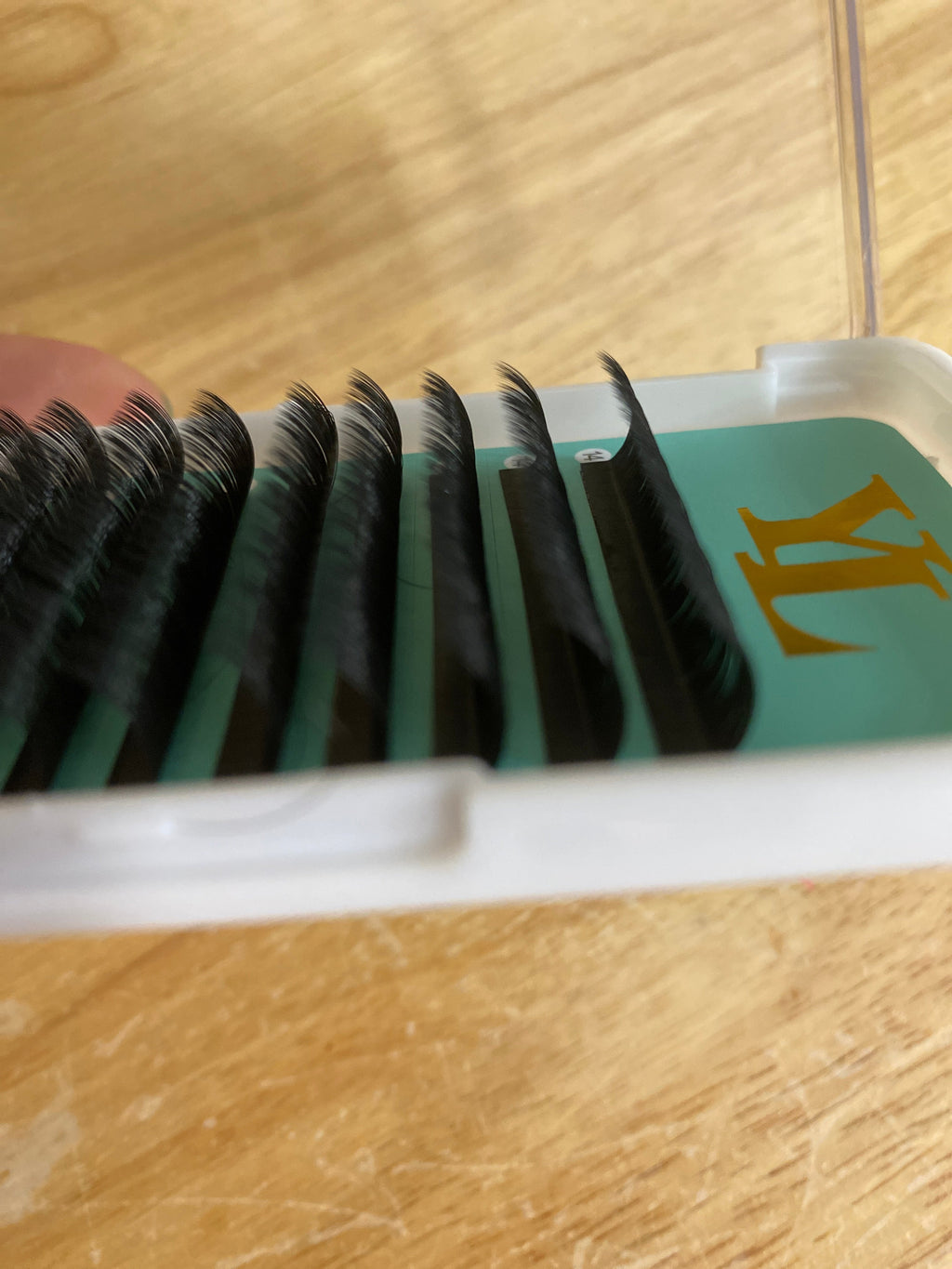 LC, LD  curl Lashes 【Best Quality Ever】Cashmere Extra Matte Dark Black Lashes 0.05 mm